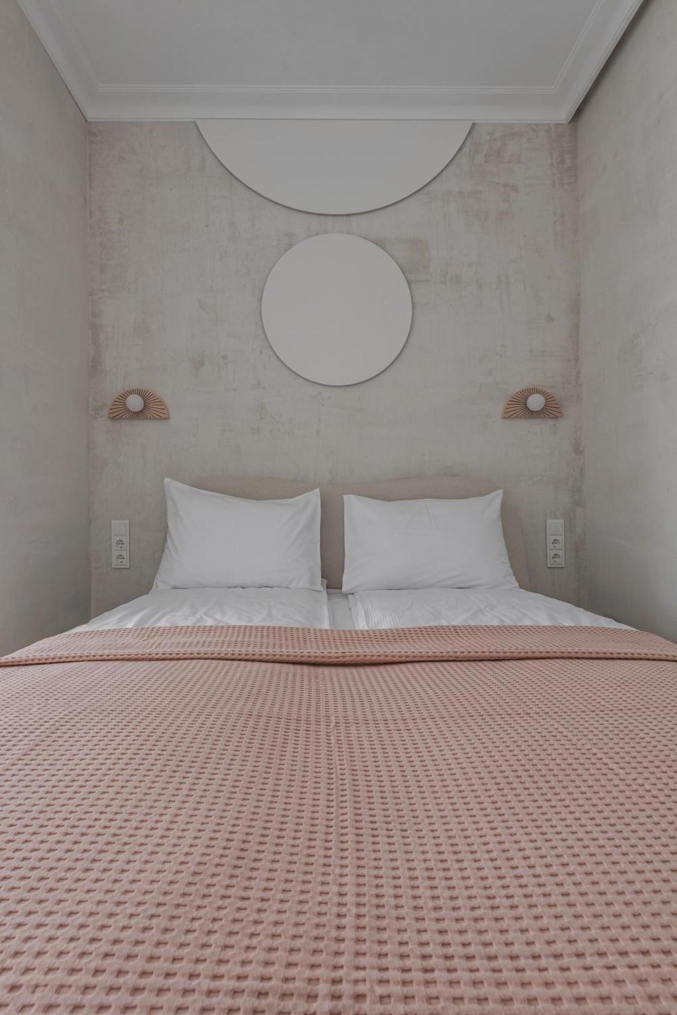 Danes23 - Candy Studio, Self Check-in, Free Parking, Park And River View, Oldtown, A/c Apartment Klaipeda