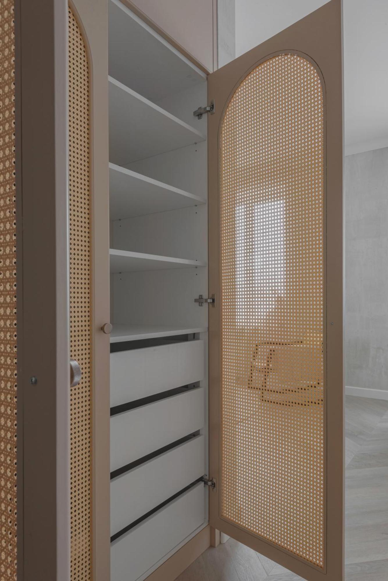 Danes23 - Candy Studio, Self Check-in, Free Parking, Park And River View, Oldtown, A/c Apartment *